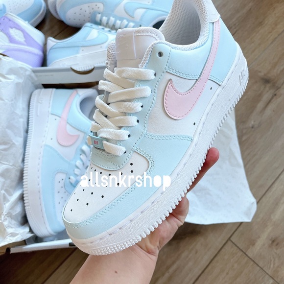 Nike Air Force 1 low custom pale pink / light blue - Picture 3 of 4